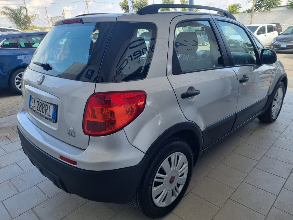 FIAT Sedici 2.0 MJT 16V DPF 4x2 Emotion - 4