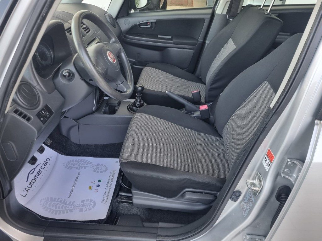 FIAT Sedici 2.0 MJT 16V DPF 4x2 Emotion - 6