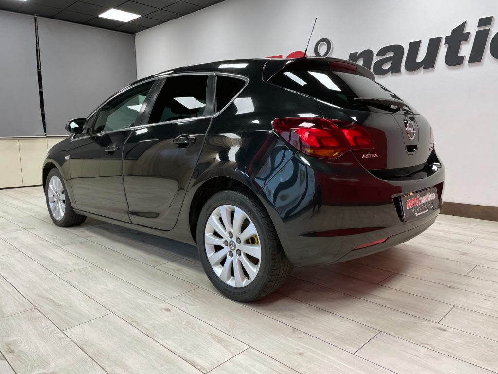 OPEL Astra 5P 1.7 CDTI COSMO 110CV - 8