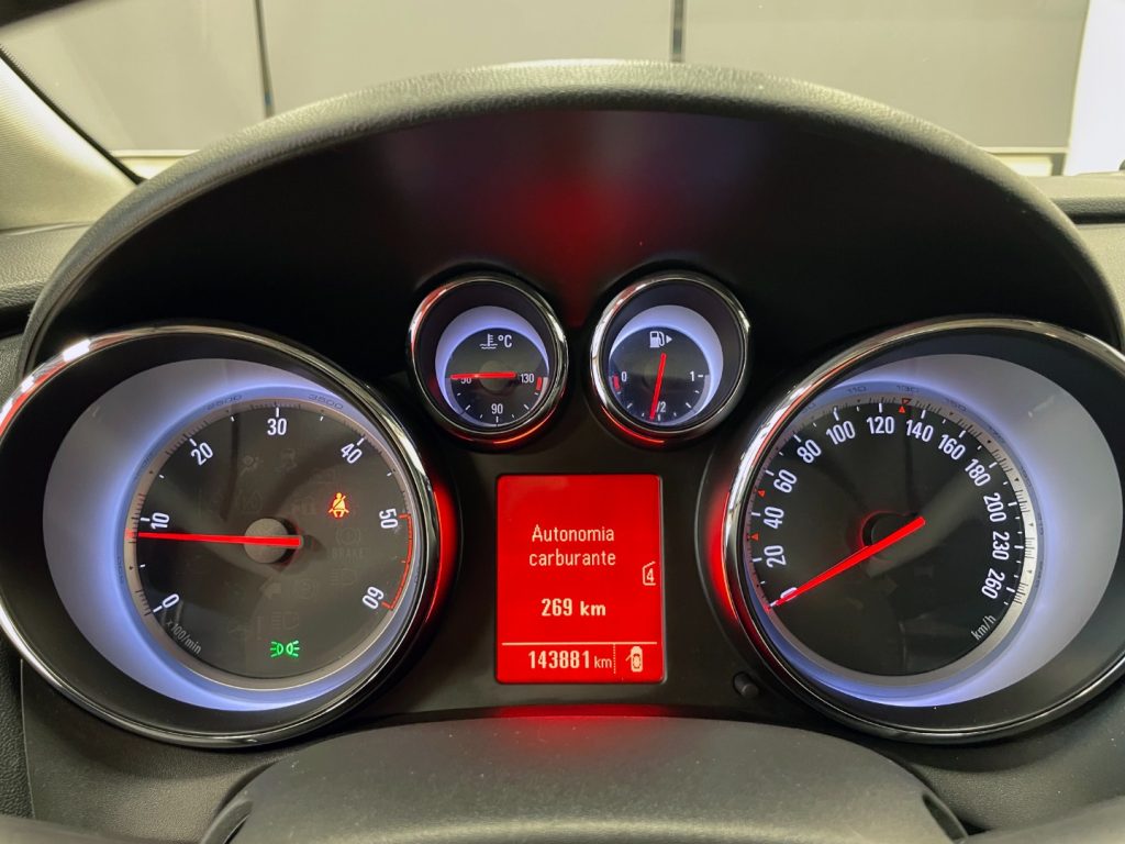 OPEL Astra 5P 1.7 CDTI COSMO 110CV - 23