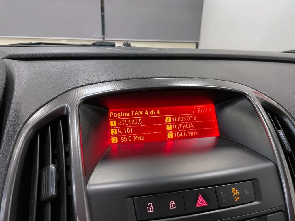 OPEL Astra 5P 1.7 CDTI COSMO 110CV - 25
