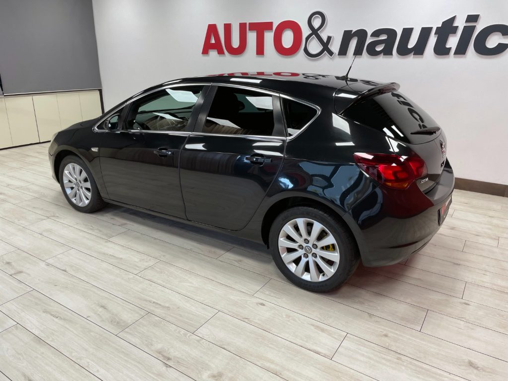OPEL Astra 5P 1.7 CDTI COSMO 110CV - 36