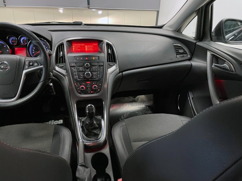 OPEL Astra 5P 1.7 CDTI COSMO 110CV - 48