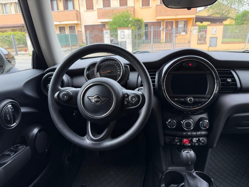 MINI One 1.5 One 75 CV - 9