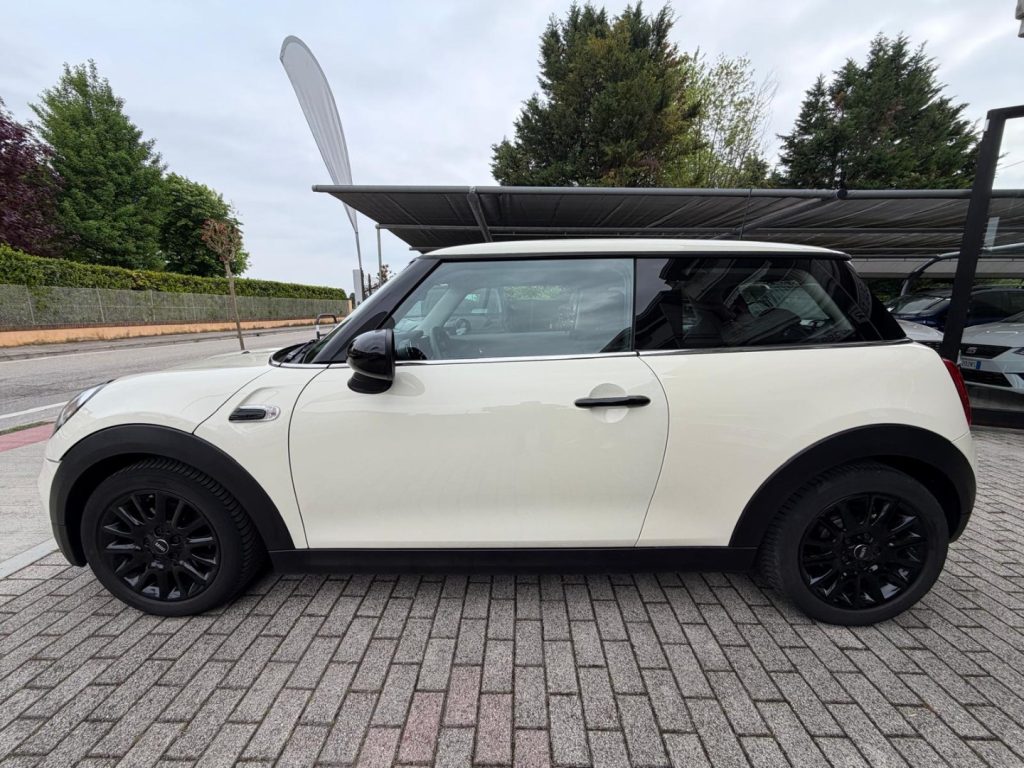 MINI One 1.5 One 75 CV - 8