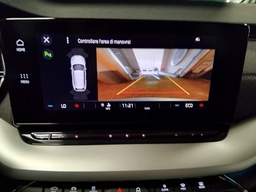SKODA Octavia 1.4 TSI Plug-In DSG Wag. Style VIDEO PELLE 204 CV - 19