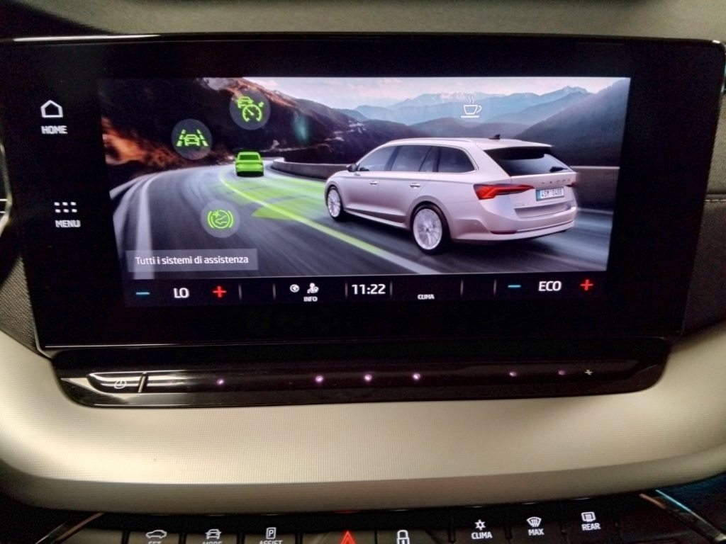 SKODA Octavia 1.4 TSI Plug-In DSG Wag. Style VIDEO PELLE 204 CV - 22