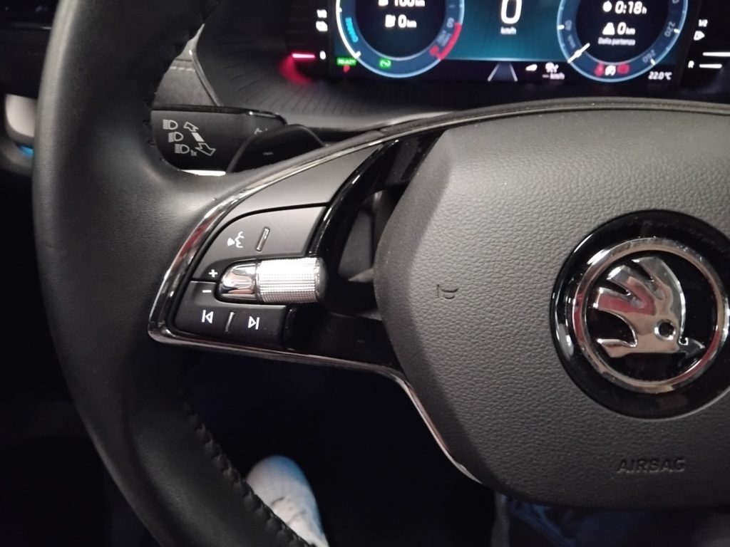 SKODA Octavia 1.4 TSI Plug-In DSG Wag. Style VIDEO PELLE 204 CV - 23