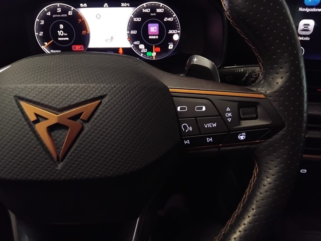 CUPRA Formentor 1.5 TSI DSG  19 VIDEO - 19