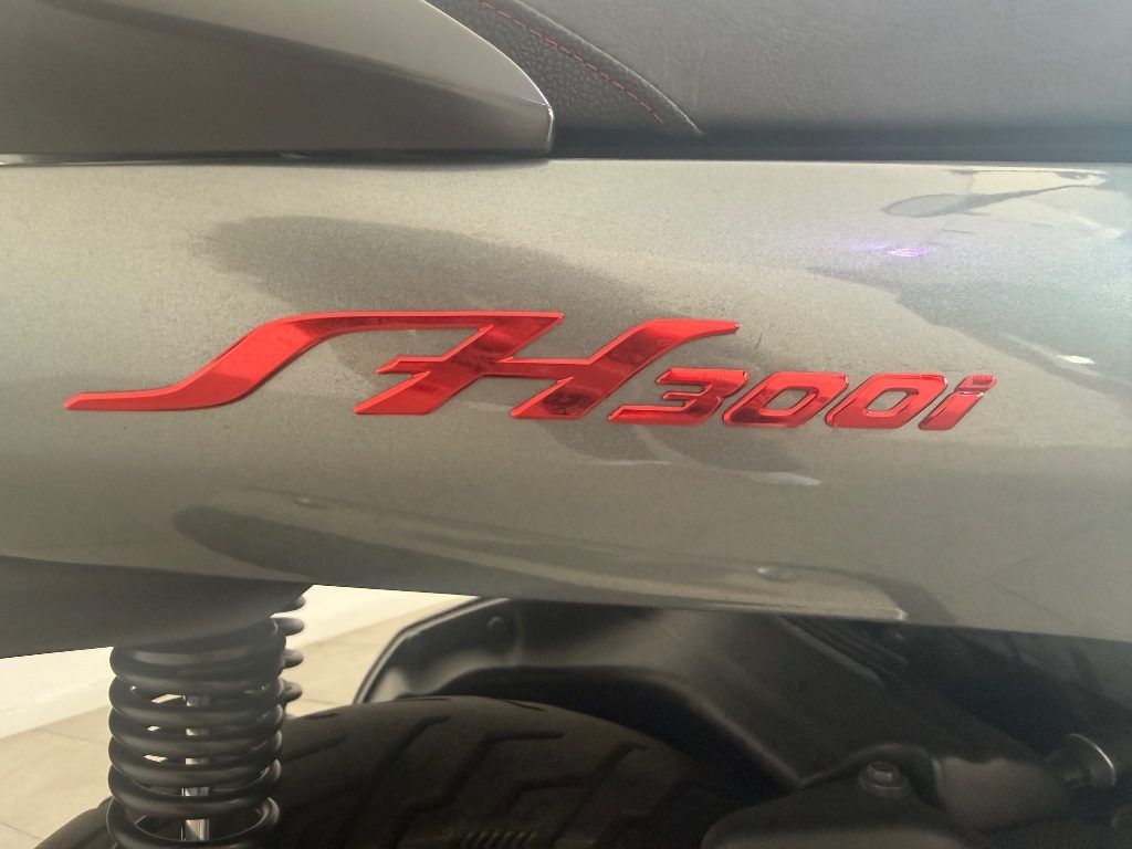 HONDA SH 300 i SH 300I - 7