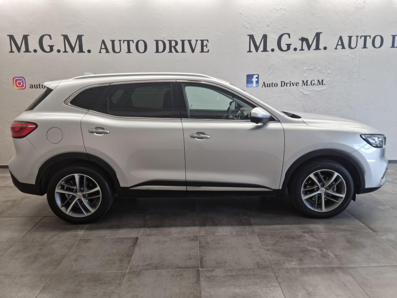 MG EHS Plug-in Hybrid Luxury - 4