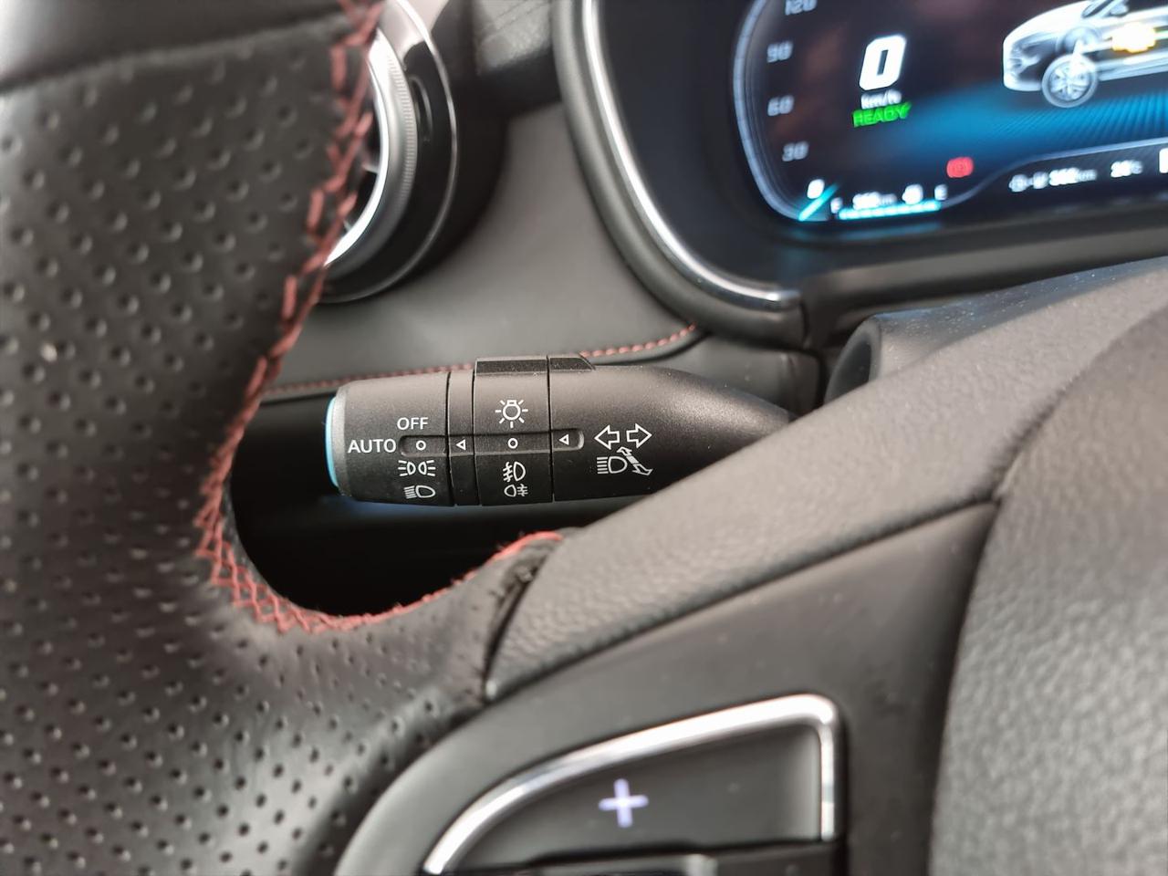 MG EHS Plug-in Hybrid Luxury - 26