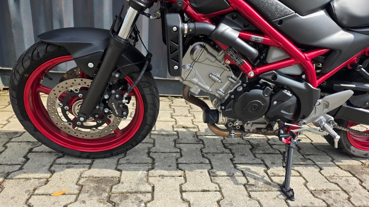SUZUKI SV 650 2020 - 13