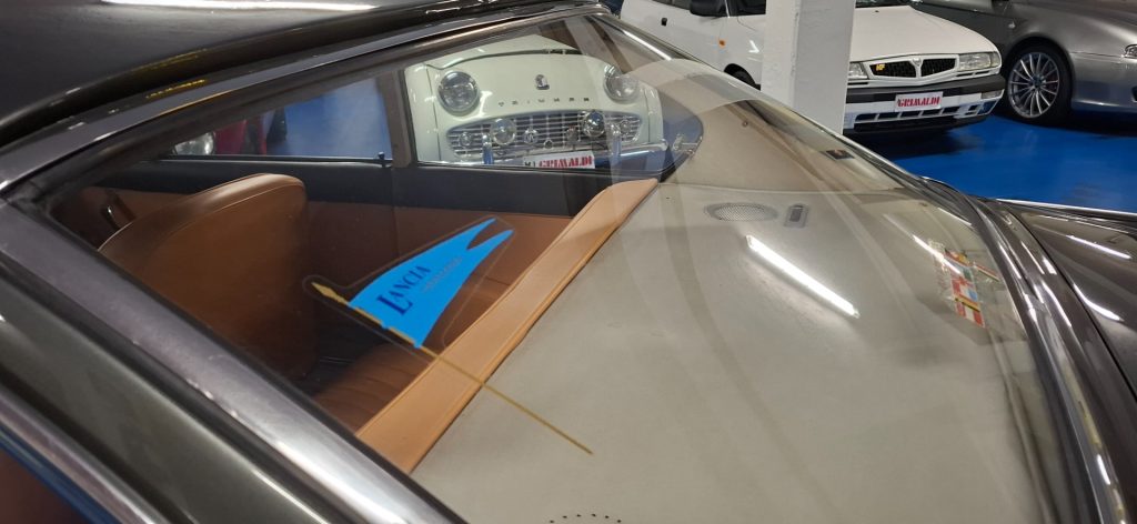 LANCIA Flavia COUPE 1.8 ASI TARGA ORO - INTERNI BEIGE - 39