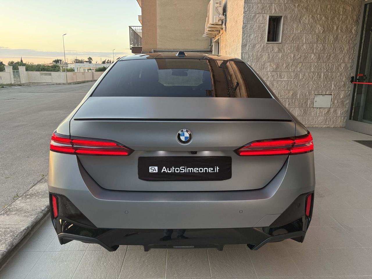 BMW 520 d 48V sDrive Msport Pro TETTO PANORAMICO. - 6