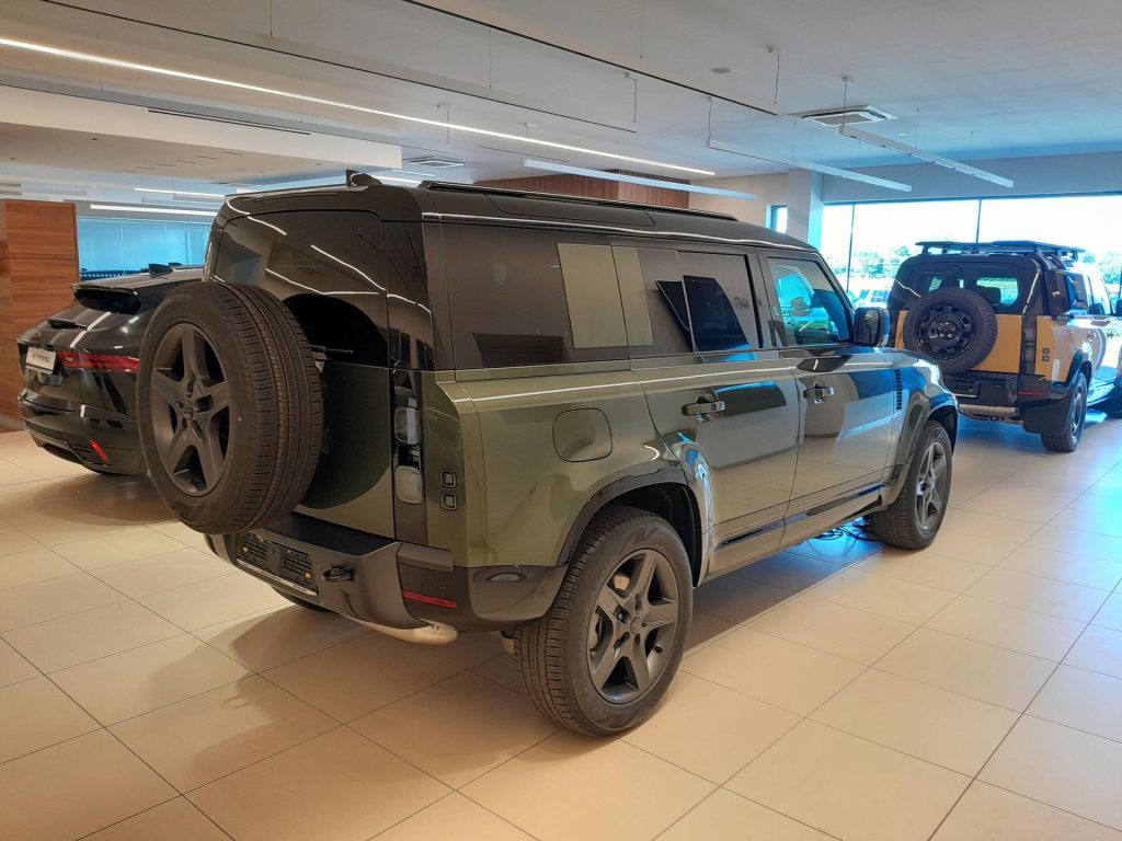 LAND ROVER Defender D200 AWD Auto 110 X-Dynamic SE IVA ESPOSTA - 7