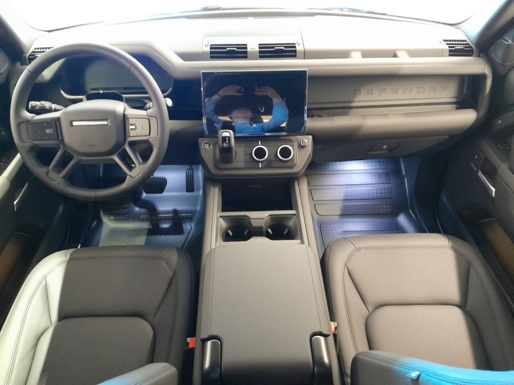LAND ROVER Defender D200 AWD Auto 110 X-Dynamic SE IVA ESPOSTA - 21
