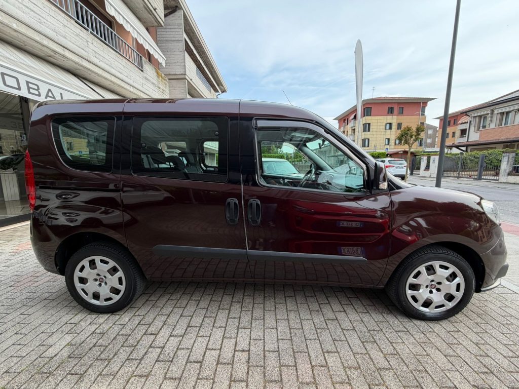 FIAT Doblo Doblò 1.6 MJT 120CV-Gancio Traino - 4