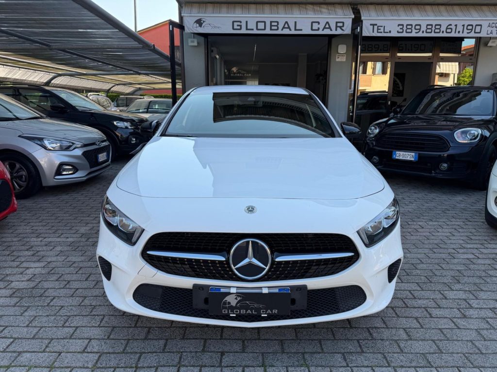 MERCEDES-BENZ A 180 d Automatic Sport - 2