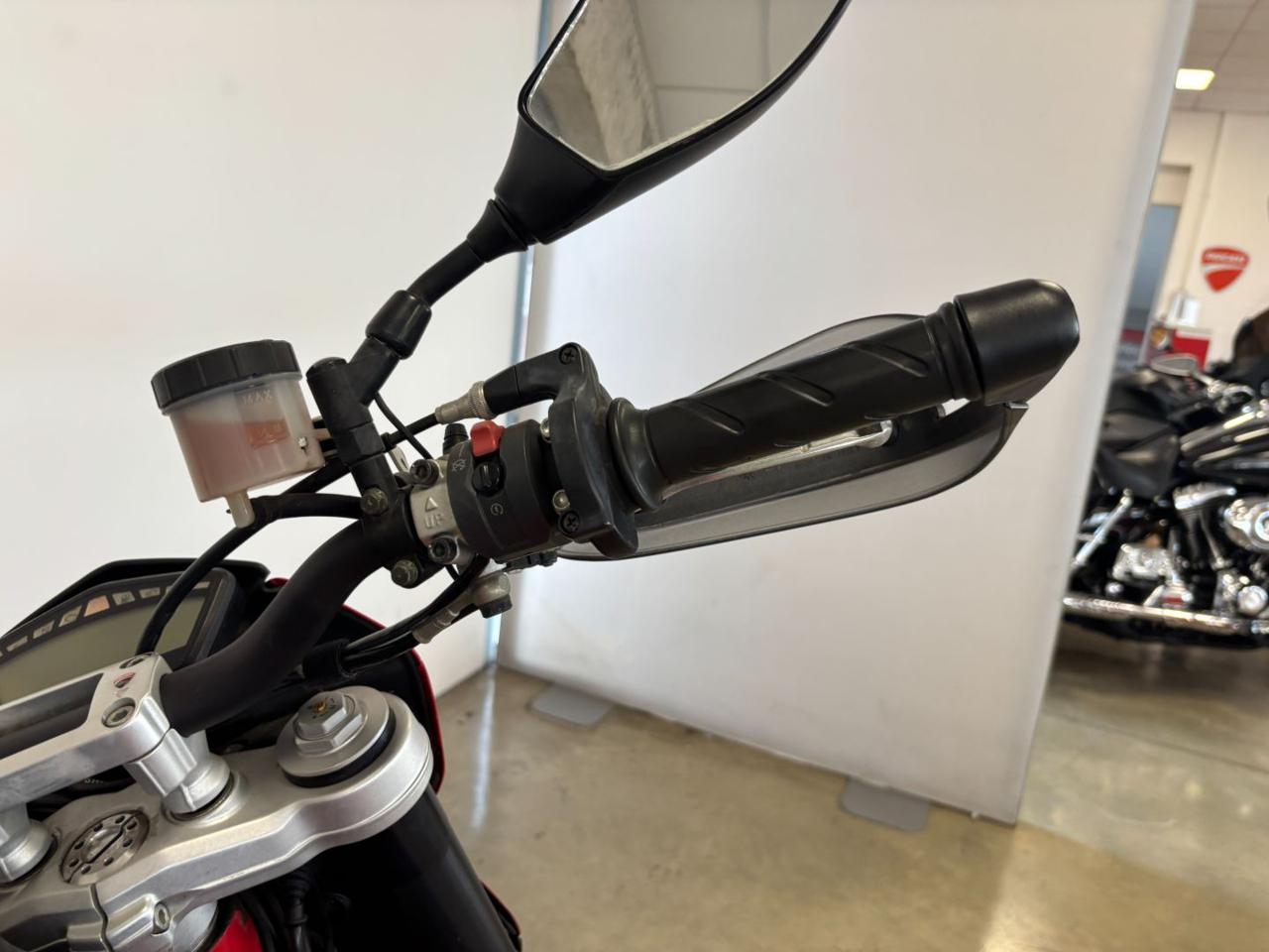 DUCATI Hypermotard 1100 EVO 1100 EVO - 11