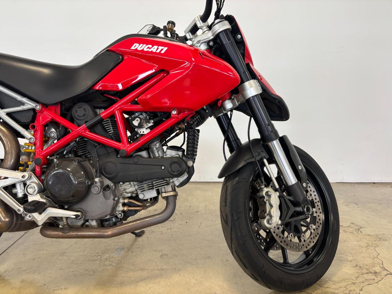 DUCATI Hypermotard 1100 EVO 1100 EVO - 4