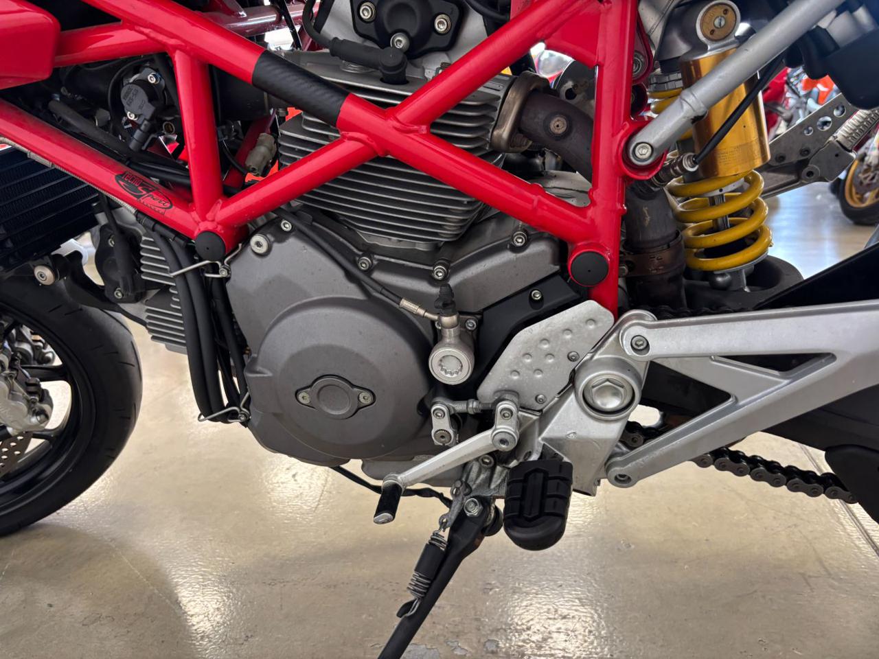 DUCATI Hypermotard 1100 EVO 1100 EVO - 8