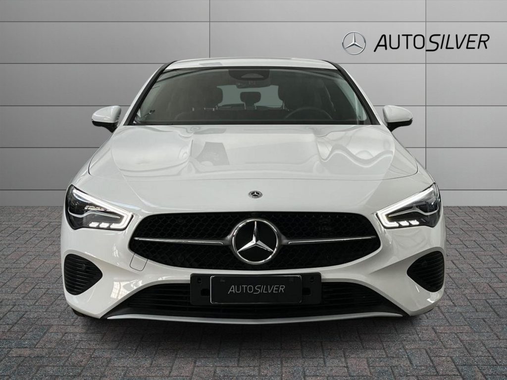 MERCEDES-BENZ CLA 180 d Automatic Shooting Brake Advanced - 3