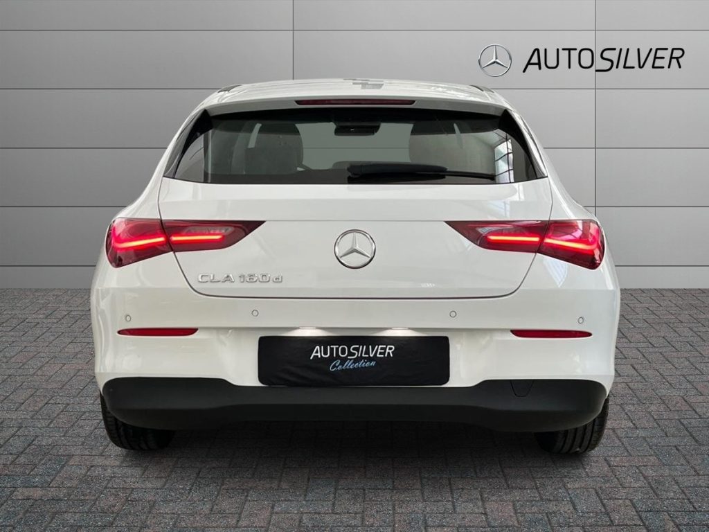 MERCEDES-BENZ CLA 180 d Automatic Shooting Brake Advanced - 4