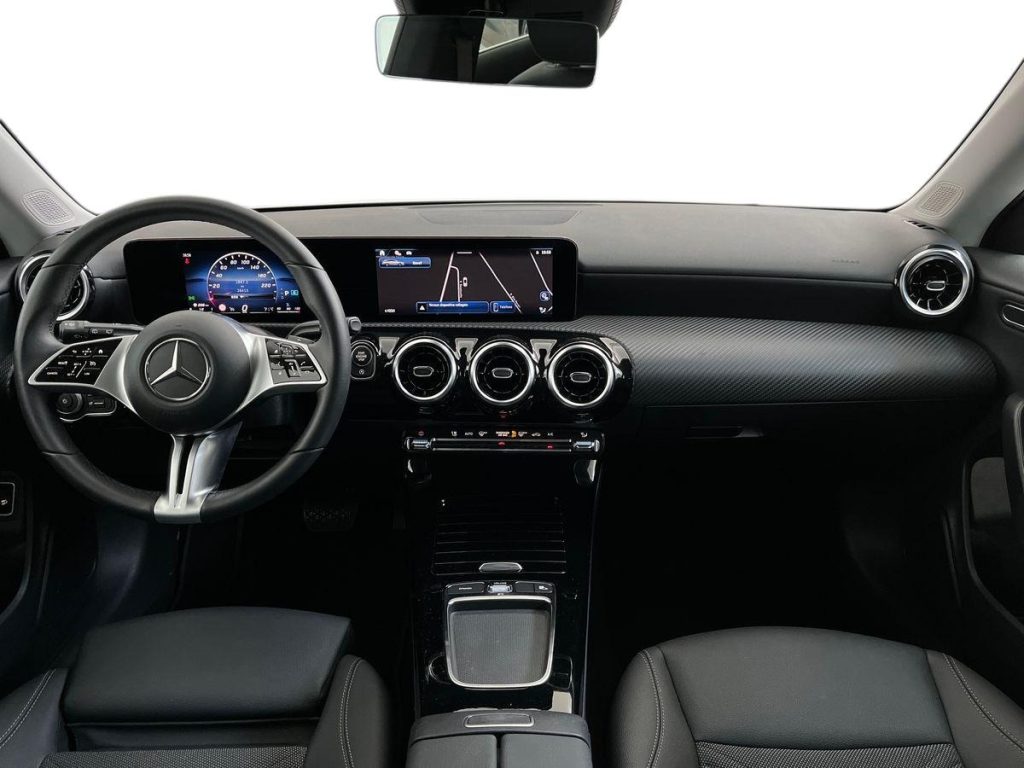 MERCEDES-BENZ CLA 180 d Automatic Shooting Brake Advanced - 9