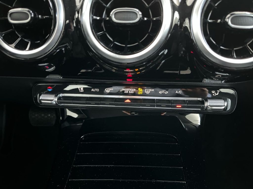 MERCEDES-BENZ CLA 180 d Automatic Shooting Brake Advanced - 14