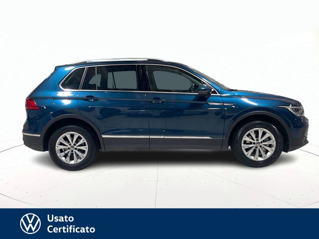 VOLKSWAGEN Tiguan 2.0 tdi life 150cv dsg - 3