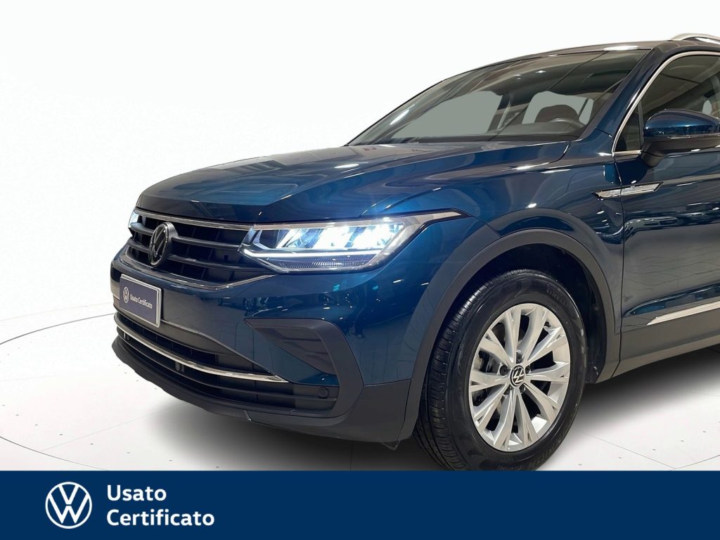 VOLKSWAGEN Tiguan 2.0 tdi life 150cv dsg - 17