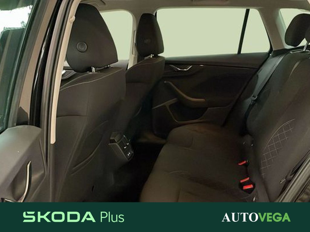 SKODA Kamiq 1.0 tsi ambition 95cv - 12