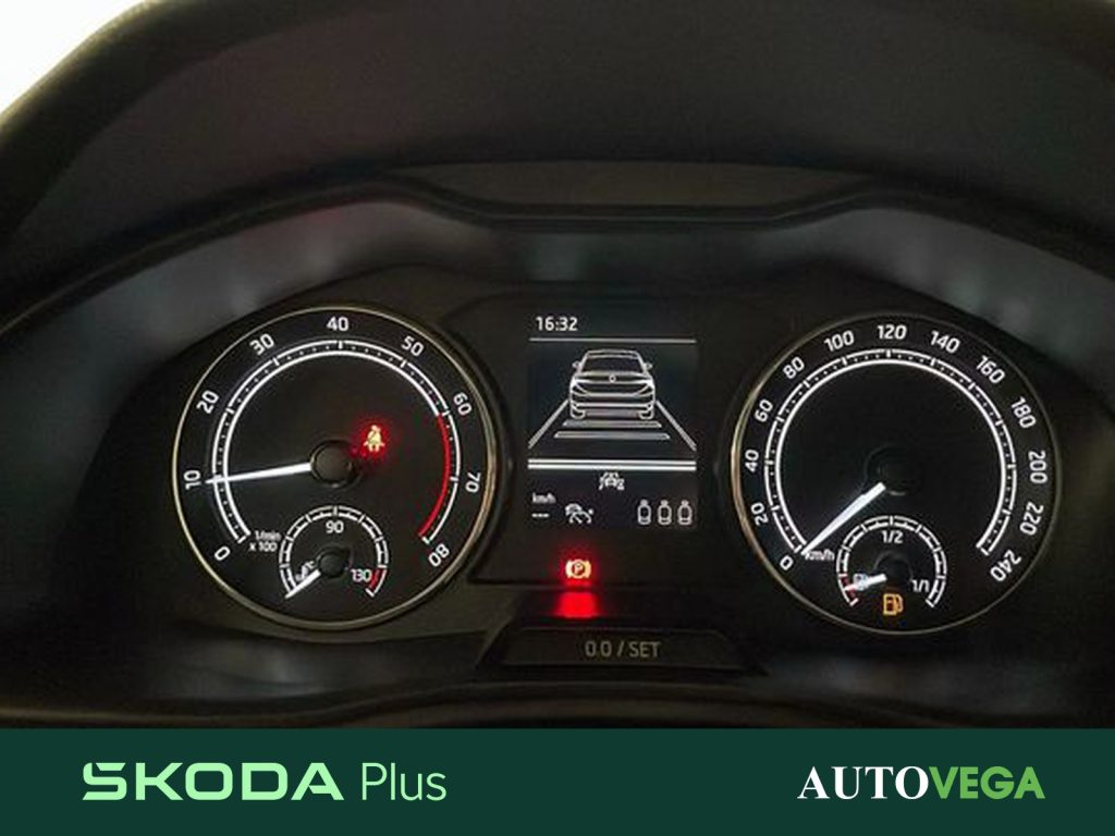 SKODA Kamiq 1.0 tsi ambition 95cv - 14