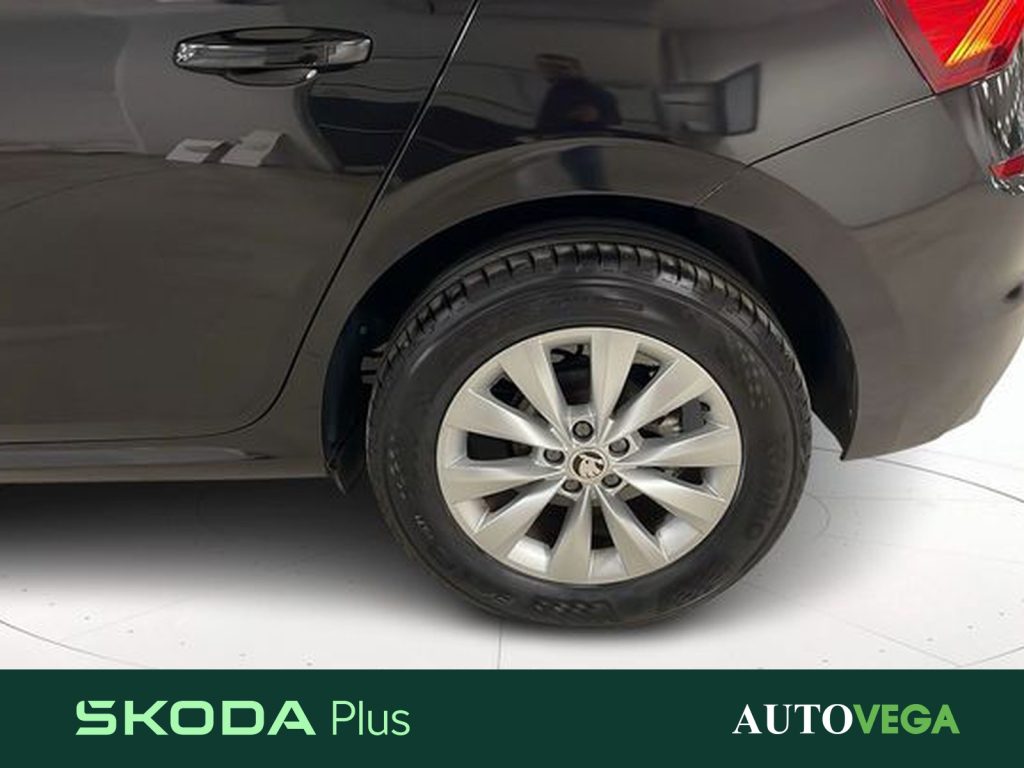 SKODA Kamiq 1.0 tsi ambition 95cv - 20