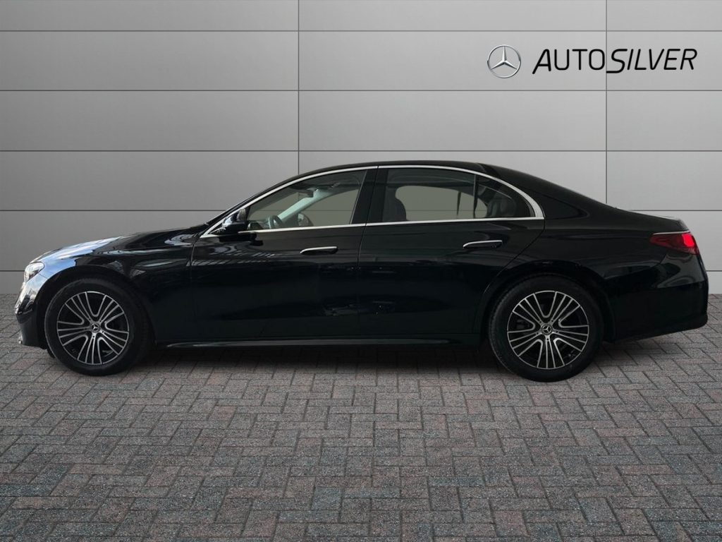 MERCEDES-BENZ E 200 d Mild hybrid Advanced - 6