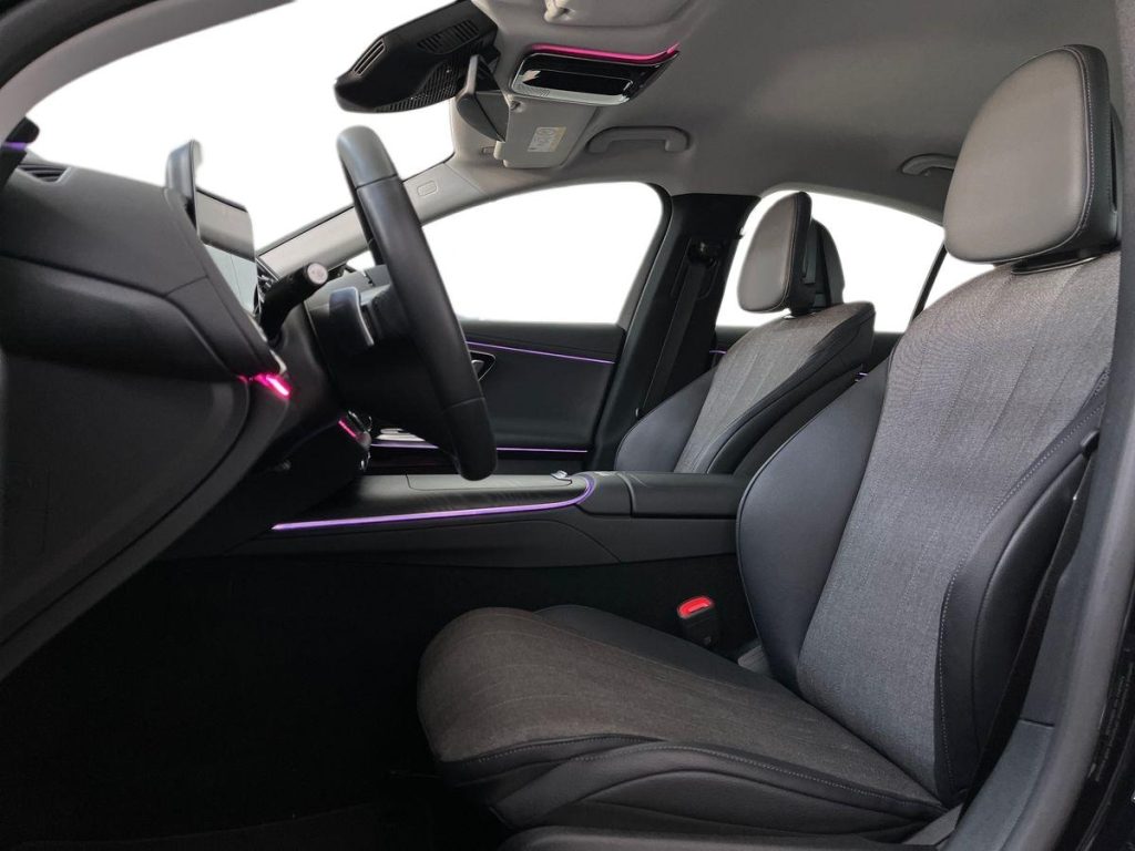 MERCEDES-BENZ E 200 d Mild hybrid Advanced - 10