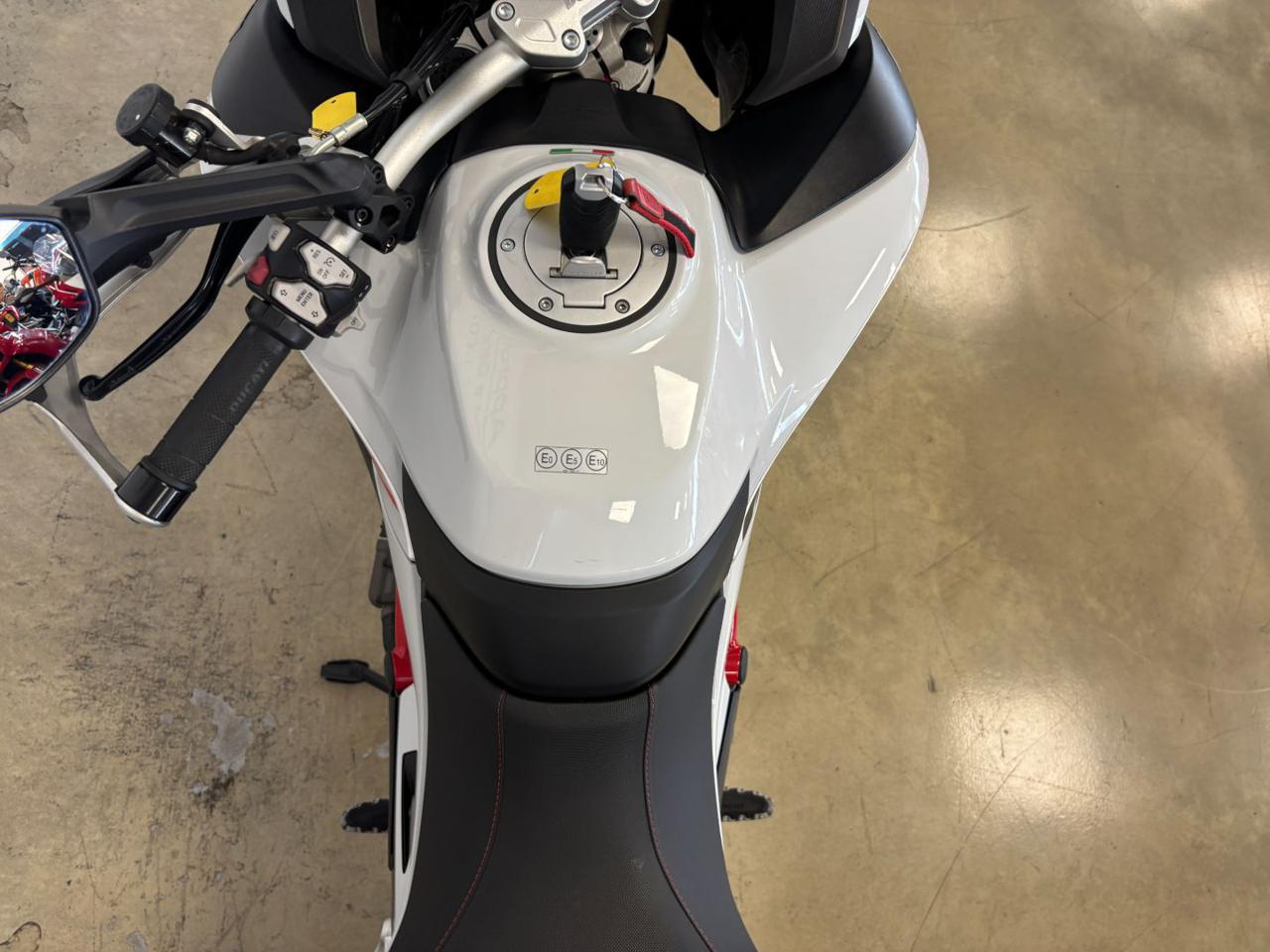 DUCATI Multistrada 1200 MULTISTRADA 1200 S - 9