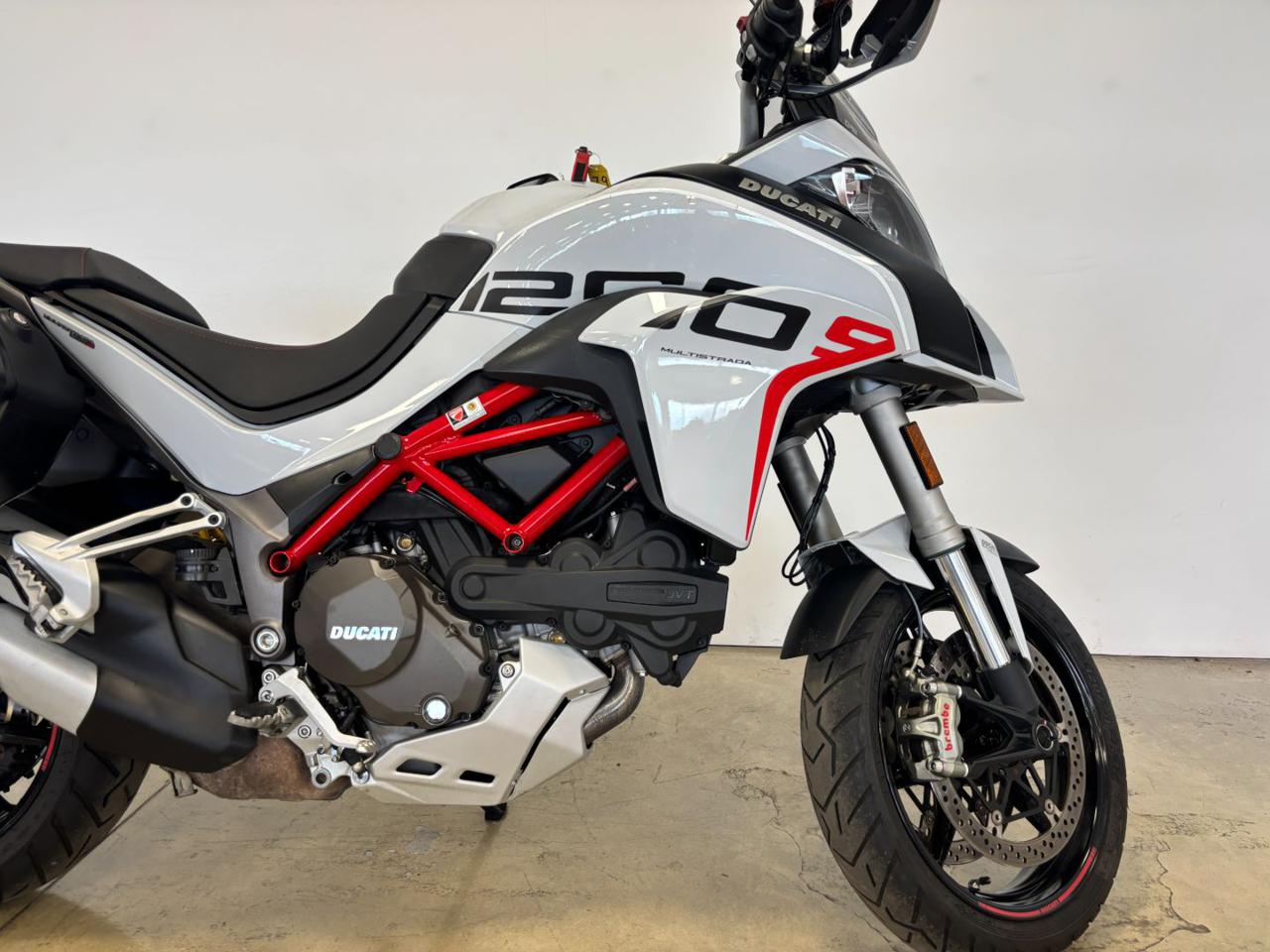 DUCATI Multistrada 1200 MULTISTRADA 1200 S - 4