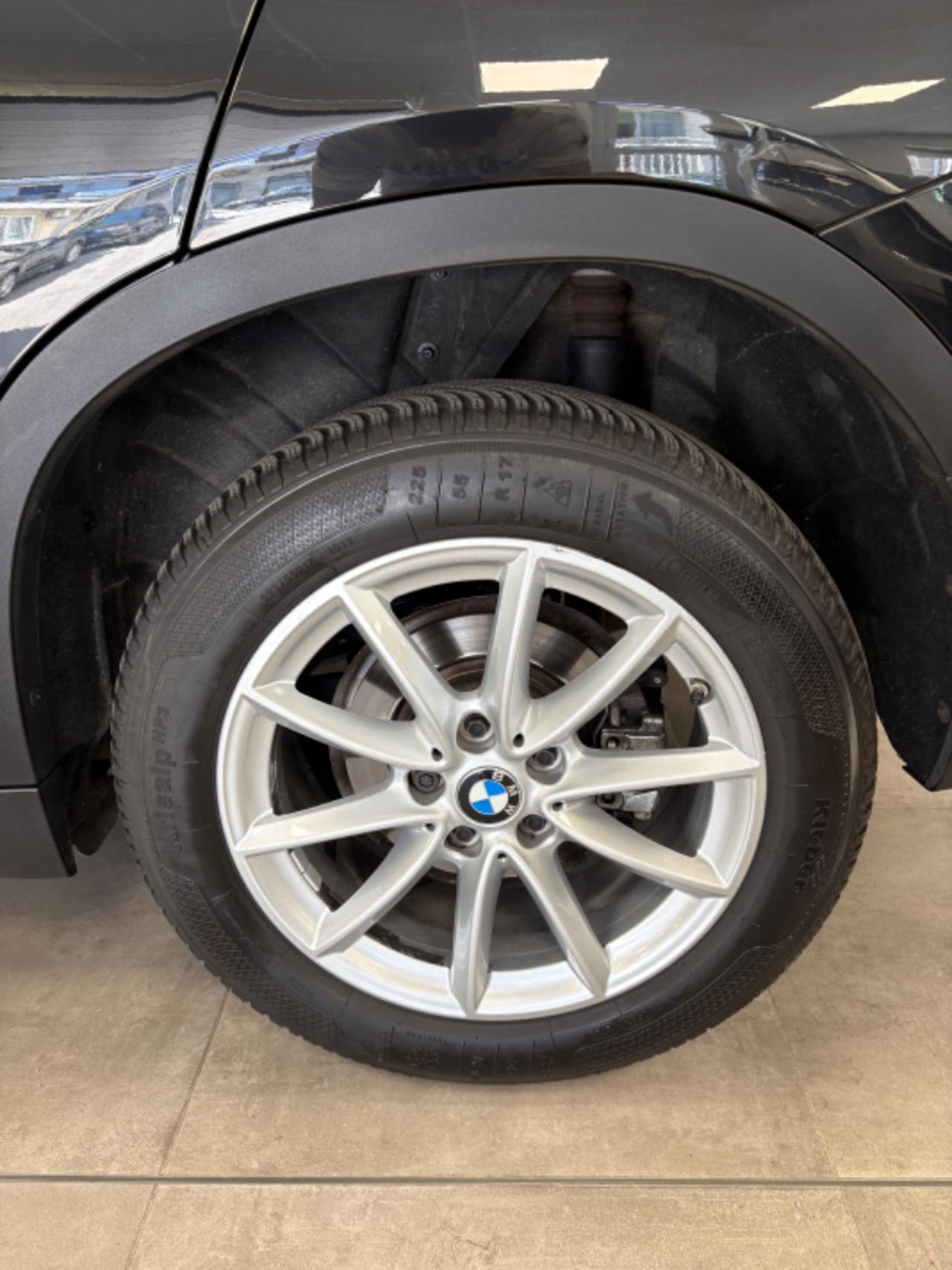 BMW X2 xDrive18d Business-X FARI LED - 15