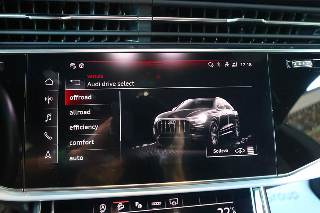 AUDI Q8 50 TDI Quattro Tiptronic Sport S-Line - 35