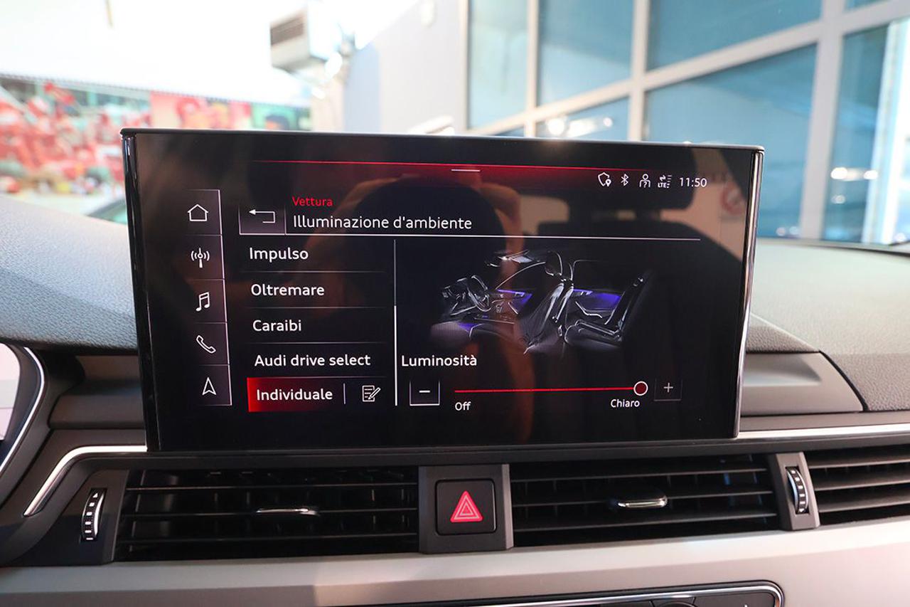 AUDI A4 allroad 40 TDI S-Tronic Identity Contrast - 26