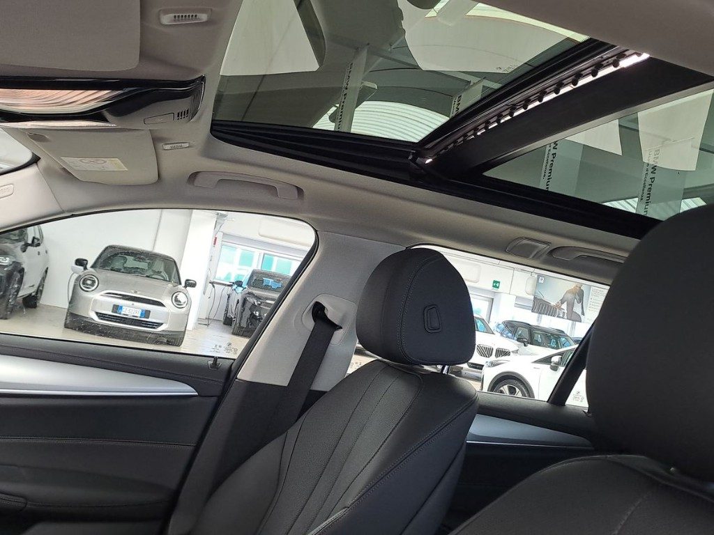 BMW 540 d 48V xDrive Touring Aut. + Tetto apr. - 8