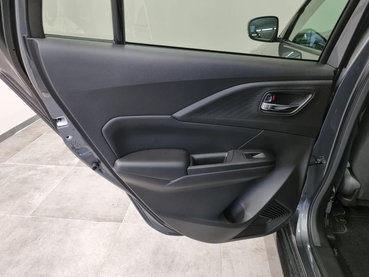 SUZUKI Swift 1.2 Hybrid 4WD AllGrip Top - 32