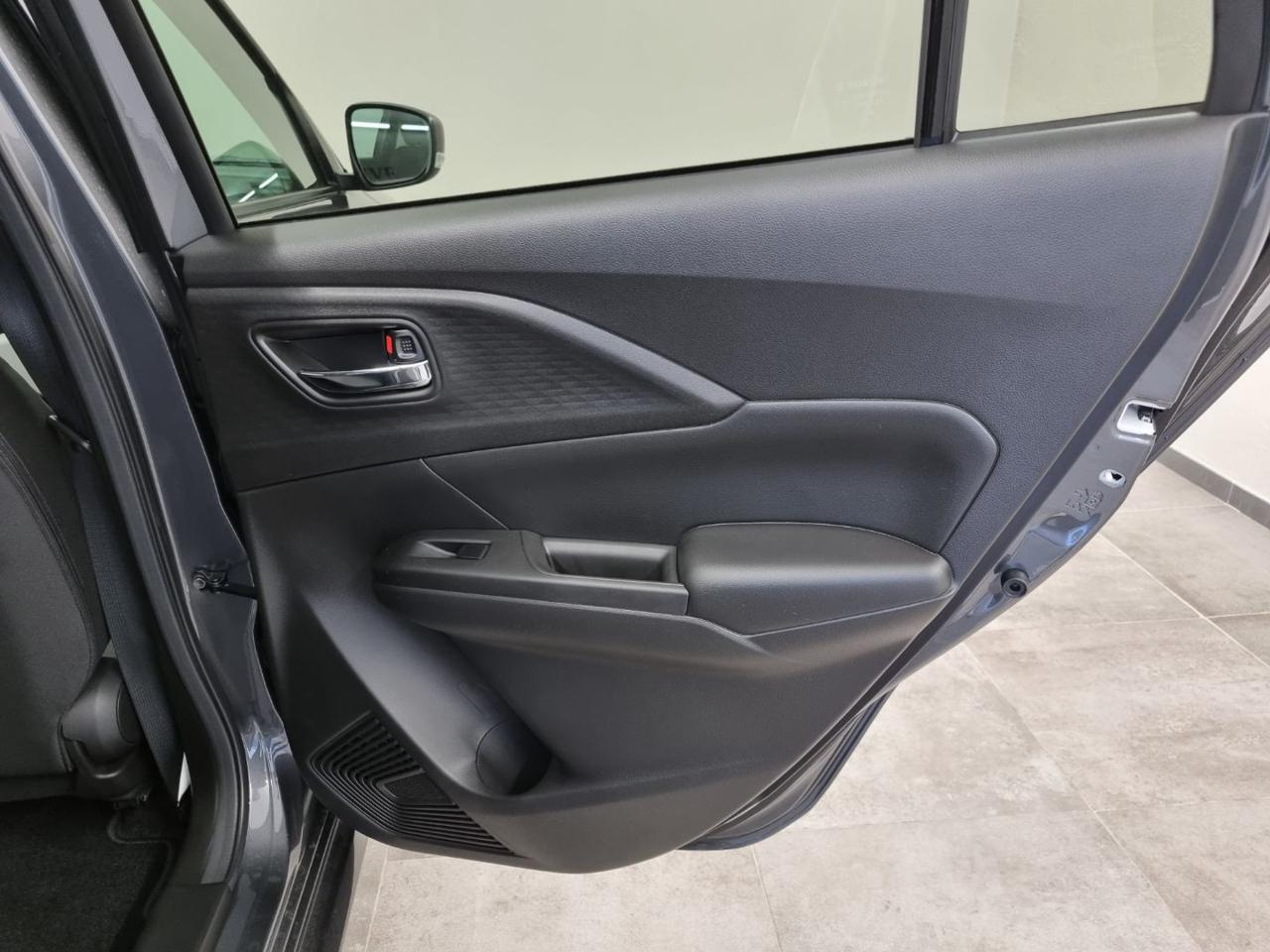 SUZUKI Swift 1.2 Hybrid 4WD AllGrip Top - 34