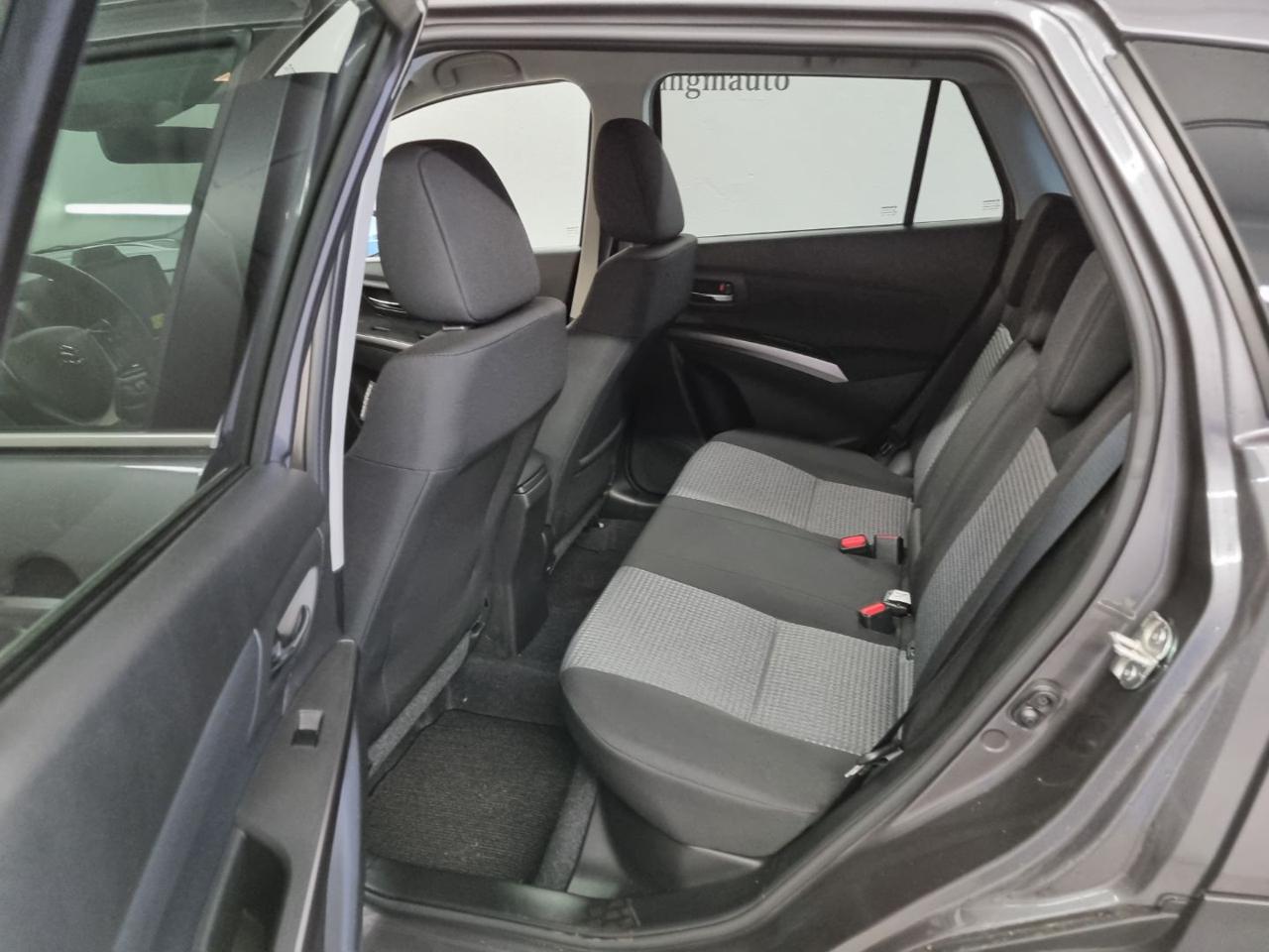 SUZUKI S-Cross Hybrid 1.4 Boosterjet 48V AllGrip Top - 9