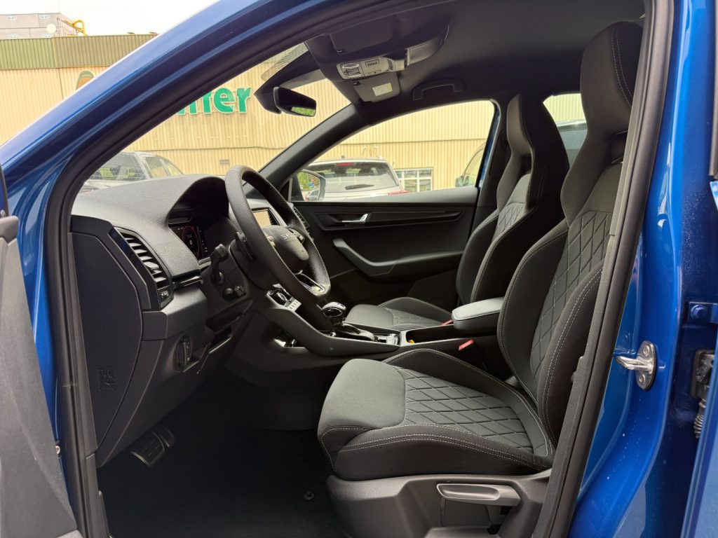 SKODA Karoq 1.5 TSI DSG SportLine GANCIO Matrix Cam Smart Link - 4