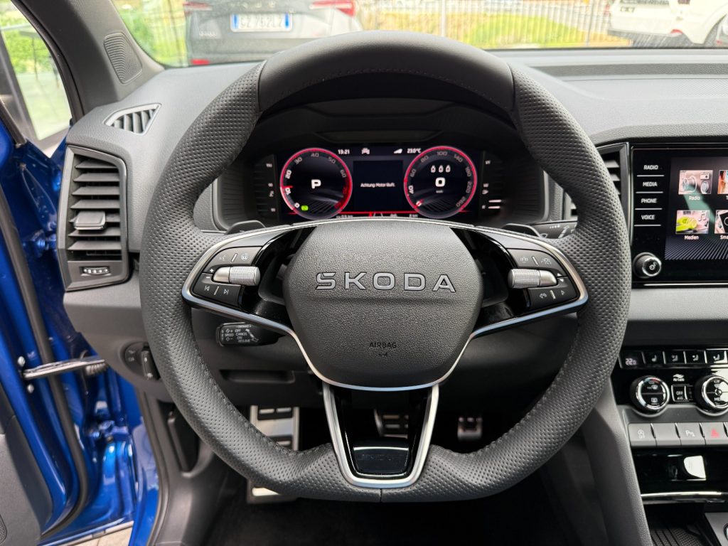 SKODA Karoq 1.5 TSI DSG SportLine GANCIO Matrix Cam Smart Link - 7