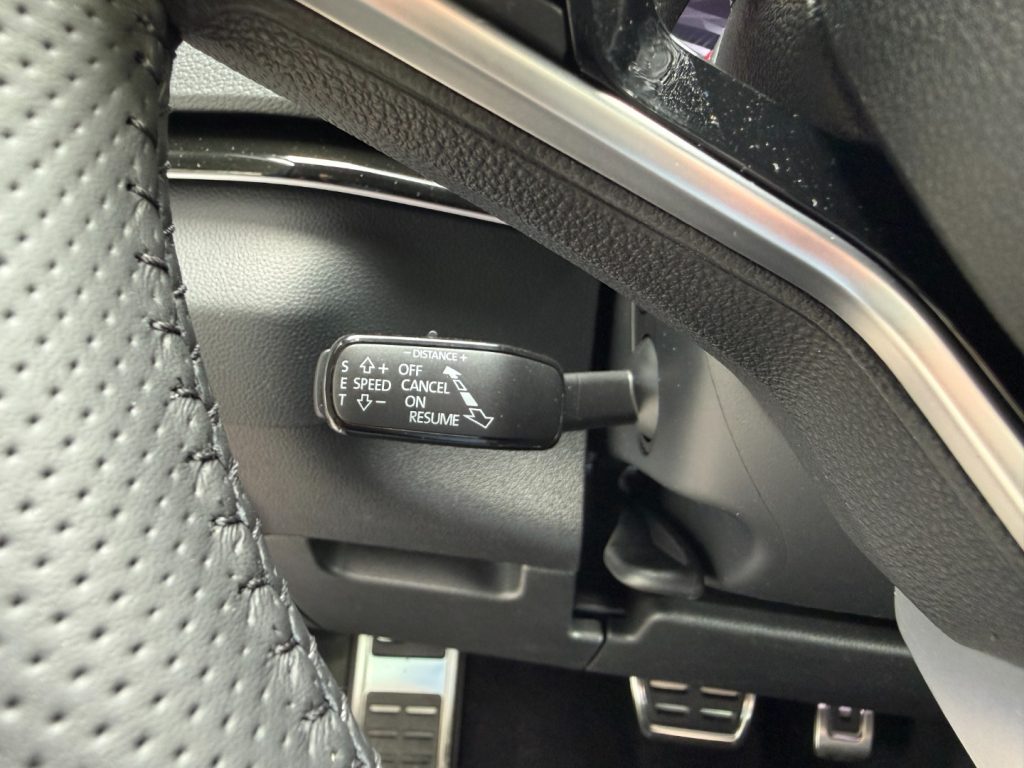 SKODA Karoq 1.5 TSI DSG SportLine GANCIO Matrix Cam Smart Link - 16