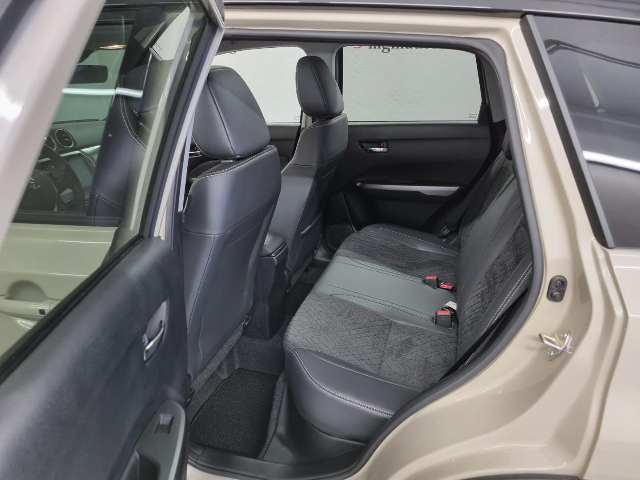 SUZUKI Vitara 1.4 Hybrid A/T 4WD AllGrip Starview - 10